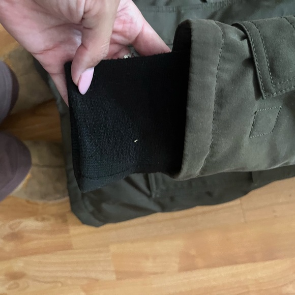 Aritzia Golden Bancroft parka - Picture 3 of 6